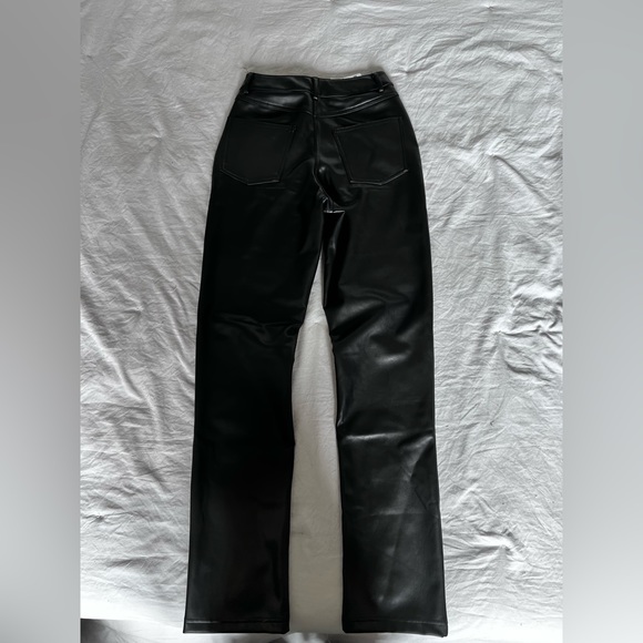Mendocino faux leather slim/straight pants. - Picture 2 of 3